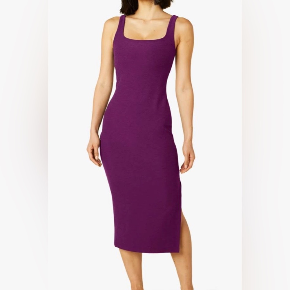 Beyond Yoga Spacedye Icon dress M. Aubergine Beet purple